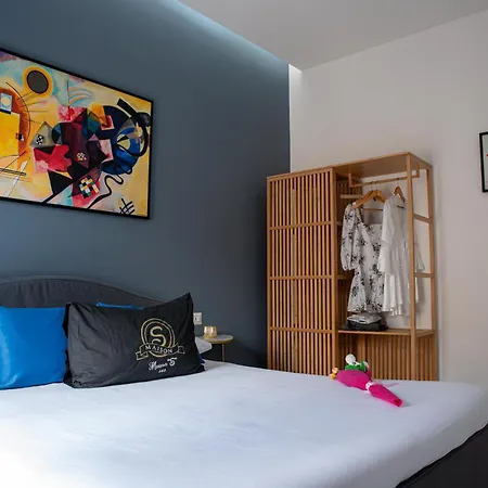 Maison S Bed & Breakfast 3*